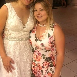 Floral dress with attached choker